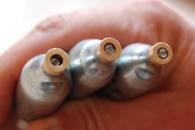 Веселящий газ баллончики